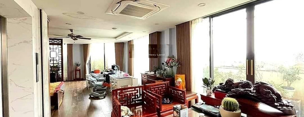 Tổng quan nhà bao gồm có 3 PN, bán nhà ở diện tích khoảng 70m2 giá bán cạnh tranh 8.8 tỷ vị trí đẹp nằm ở Ô Chợ Dừa, Hà Nội-02