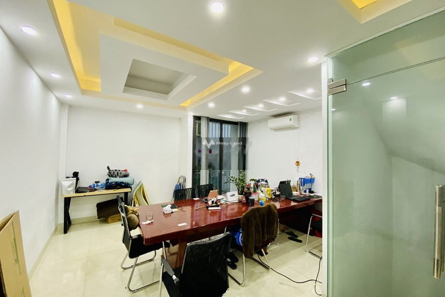 Tọa lạc ngay trên Quang Trung, Hà Nội cho thuê sàn văn phòng thuê ngay với giá bàn giao chỉ 14 triệu/tháng diện tích rộng lớn 70m2-01