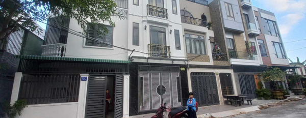 Trong nhà này 4 phòng ngủ bán nhà bán ngay với giá tốt nhất 3.55 tỷ có diện tích rộng 51.5m2 vị trí đặt ở trong Lê Hồng Phong, Phước Long-03