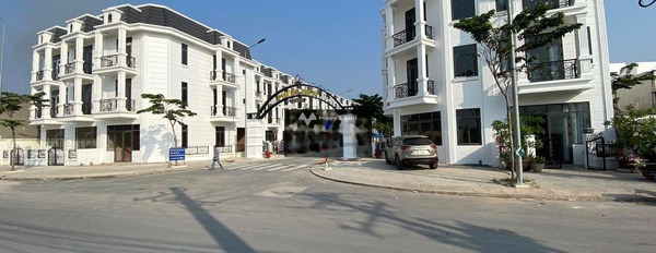 Nằm tại Tân Phước Khánh, Tân Uyên bán nhà bán ngay với giá khởi điểm 2.3 tỷ trong nhà tổng quan bao gồm 3 phòng ngủ-03