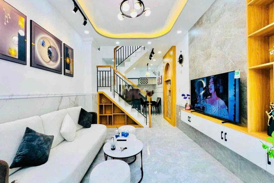 Nhà 2 phòng ngủ bán nhà bán ngay với giá phải chăng chỉ 1.65 tỷ diện tích khoảng 64m2 mặt tiền tọa lạc ngay trên Hoàng Phan Thái, Bình Chánh-01