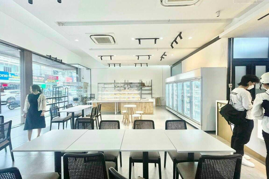 Có 160m2 cho thuê cửa hàng vị trí đẹp ngay tại Phan Đình Phùng, Phú Nhuận thuê ngay với giá từ 149 triệu/tháng lh biết chi tiết-01