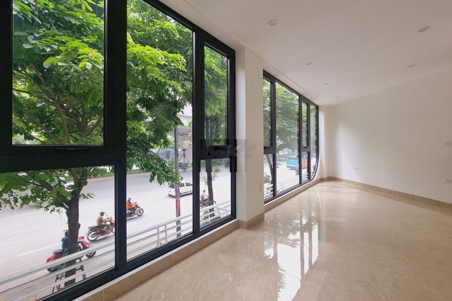 Nhà mới mặt đường Phạm Văn Đồng - đường lớn - mặt tiền 7m 11,5 tỉ -01