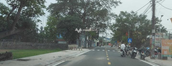 Bán 1ha đất gần khu công nghiệp 3 Đồng Văn có xưởng 700m2-03