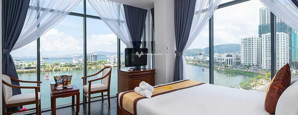 Bán khách sạn 11 tầng, 35 phòng, view hồ & view biển Quy Nhơn,. phong thủy tốt-02