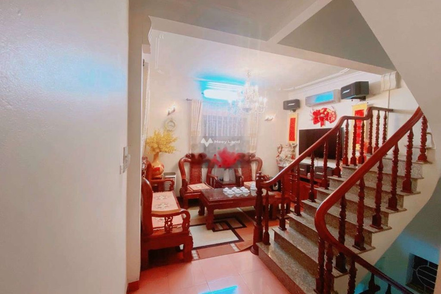 Nằm ở Trần Cung, Cổ Nhuế 1, cho thuê nhà, giá thuê đặc biệt từ 12 triệu/tháng diện tích 40m2, trong nhà có tất cả 3 PN sổ hồng chính chủ-01