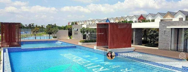 7.4 tỷ, bán liền kề có một diện tích là 75m2 mặt tiền tọa lạc ngay Bưng Ông Thoàn, Quận 9 cực kì tiềm năng-02