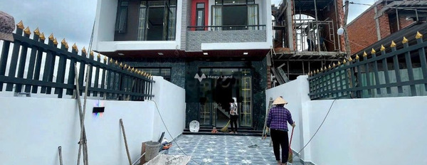 Hướng Đông, bán nhà diện tích khoảng 125m2 tọa lạc ngay trên Long Thượng, Cần Giuộc bán ngay với giá ưu đãi 1.4 tỷ trong nhà có 4 PN-02