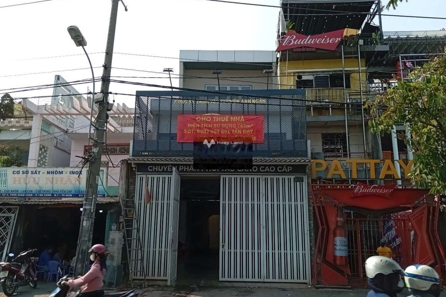 Vị trí đặt tọa lạc tại Trần Xuân Soạn, Quận 7 cho thuê nhà giá thuê chính chủ chỉ 160 triệu/tháng, trong nhà này bao gồm 3 phòng ngủ, 3 WC-01