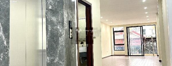 Bán nhà có diện tích chung 84m2 vị trí đẹp tọa lạc tại Trung Liệt, Đống Đa giá bán đề cử từ 17.6 tỷ trong nhà nhìn chung gồm 6 PN-03