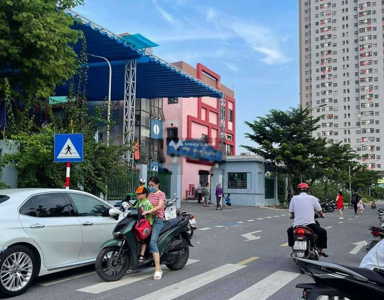Vị trí tốt đặt nằm ngay Hoàng Liệt, Hà Nội bán nhà bán ngay với giá rẻ bất ngờ 7.5 tỷ trong nhà nhìn chung gồm có 4 phòng ngủ 4 WC-01