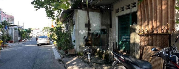 Cho thuê nhà, giá thuê 3 triệu/tháng diện tích chung 33m2 vị trí mặt tiền gần Bùi Văn Bình, Thủ Dầu Một-02