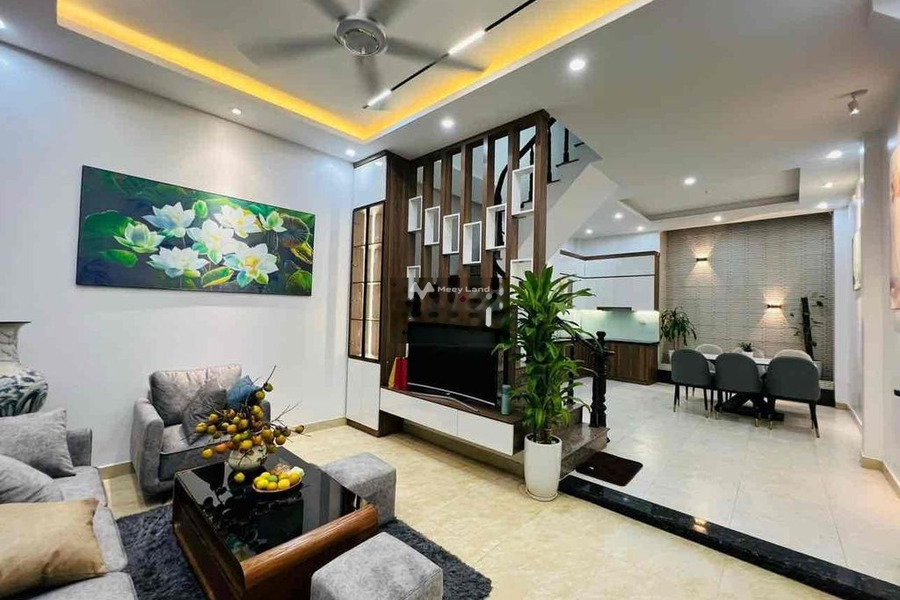 Nhà gồm 3 phòng ngủ bán nhà bán ngay với giá thực tế chỉ 4 tỷ diện tích chuẩn 30m2 vị trí đặt tọa lạc tại Thanh Xuân, Hà Nội-01