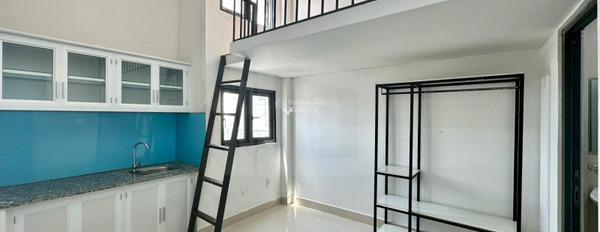 Cho thuê phòng trọ diện tích khoảng là 30m2 nằm tại Phú Thạnh, Tân Phú giá thuê đề xuất từ 4 triệu/tháng-02