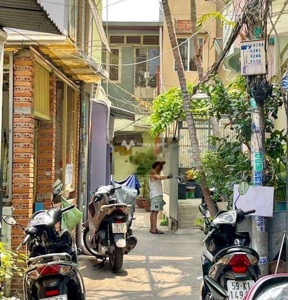 Bán nhà diện tích chuẩn 40m2 vị trí ngay Quận 1, Hồ Chí Minh bán ngay với giá siêu tốt 4.9 tỷ ngôi nhà có tổng 4 phòng ngủ-01