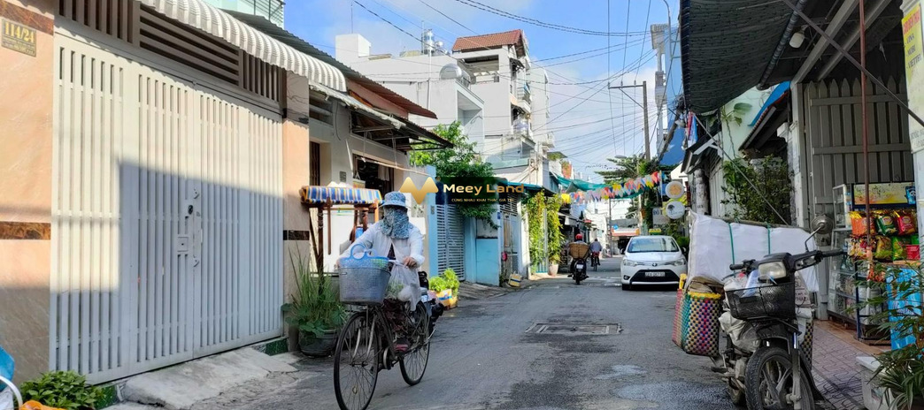 Sạch vốn làm ăn bán nhà vị trí thuận lợi ngay ở Phường 17, Hồ Chí Minh giá bán thực tế chỉ 10.8 tỷ diện tích khoảng 140m2 nhà gồm 10 PN hãy nhấc máy g...