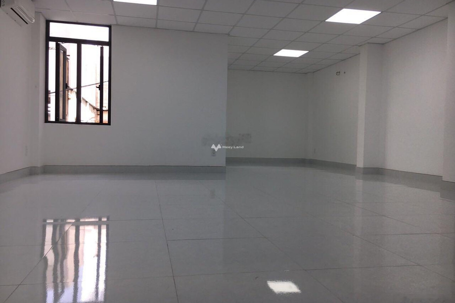 Vị trí thuận lợi gần Cộng Hòa, Tân Bình cho thuê sàn văn phòng có diện tích sàn 60m2-01