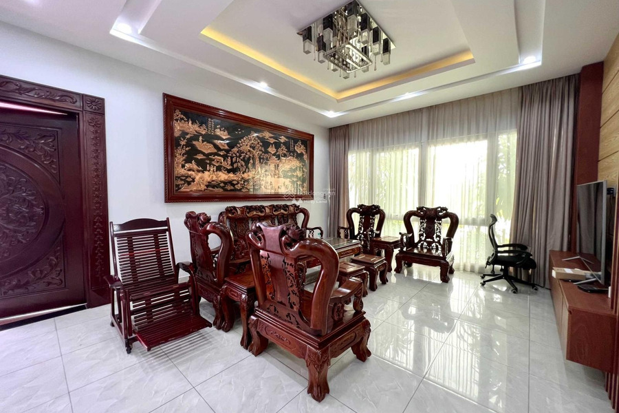 4 phòng ngủ, bán biệt thự diện tích đúng với trên ảnh 718.6m2 bán ngay với giá hiện tại chỉ 20 tỷ vị trí ngay tại Huỳnh Văn Lũy, Phú Lợi-01