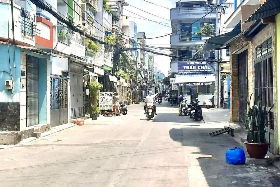 Vị trí đẹp tọa lạc gần Phường 10, Hồ Chí Minh bán nhà bán ngay với giá siêu ưu đãi từ 8.8 tỷ trong nhà này có tổng 4 PN 4 WC-01