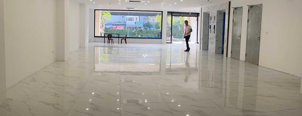Mặt tiền tọa lạc ngay trên Nguyễn Chánh, Cầu Giấy cho thuê sàn văn phòng diện tích sàn là 150m2 nội thất có sẵn Đầy đủ-03