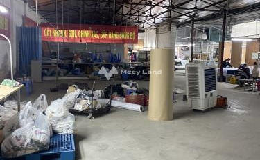 Tôi hiện đang cho thuê kho bãi diện tích chung 420m2 vị trí đẹp ngay Phú Viên, Bồ Đề giá thuê chỉ từ chỉ 37 triệu/tháng lh ngay!-03