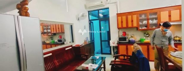 Bán nhà ở có diện tích gồm 40m2 bán ngay với giá chính chủ chỉ 4.4 tỷ tọa lạc trên Nguyễn Thái Học, Hà Nội-03