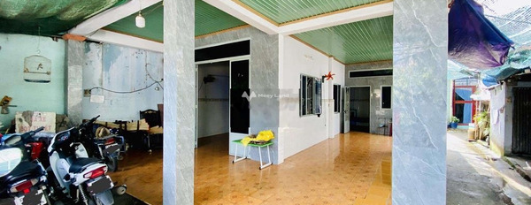 Nhà có 2 PN bán nhà bán ngay với giá vô cùng rẻ chỉ 4.45 tỷ có diện tích 112m2 vị trí ngay tại Nguyễn Thị Sáu, Hồ Chí Minh-03
