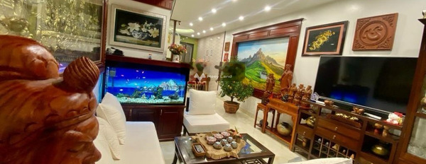 Bán nhà Nằm ngay trên Hồng Tiến, Hà Nội bán ngay với giá khởi điểm 9.9 tỷ có diện tích gồm 55m2 ngôi nhà có 4 PN-03