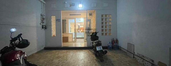 Căn hộ 2 phòng ngủ, cho thuê căn hộ mặt tiền tọa lạc ngay trên Tân Bình, Hồ Chí Minh, căn hộ có tất cả 2 phòng ngủ, 1 WC giá siêu rẻ-03