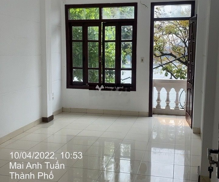 Cho thuê nhà mặt tiền tọa lạc gần Cổ Nhuế 1, Hà Nội. Diện tích 50m2, giá 15 triệu/tháng-01