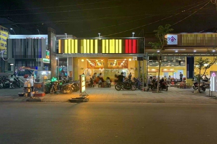 Cho thuê nhà diện tích sàn là 160m2 vị trí nằm tại Nguyễn Chí Thanh, Phường 4 giá thuê siêu khủng chỉ 70 triệu/tháng-01