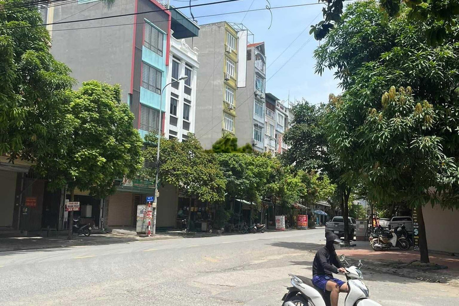Bán đất đường Phú Diễn 40m2, đường ô tô tránh vỉa hè, KD, phân lô, giá 5,05 tỷ -01
