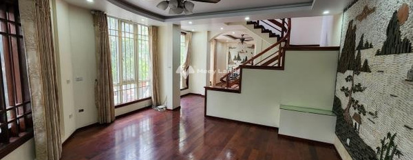 DT 105m2, bán biệt thự vị trí hấp dẫn Xuân Phương, Hà Nội, căn này có 4 phòng ngủ, với đường chính 10 m giá rẻ bất ngờ-03