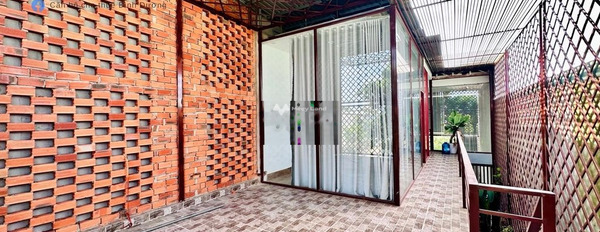 Nhà 3 phòng ngủ, cho thuê nhà, thuê ngay với giá tốt 6 triệu/tháng có diện tích rộng 150m2 tại Vĩnh Tân, Tân Uyên-02