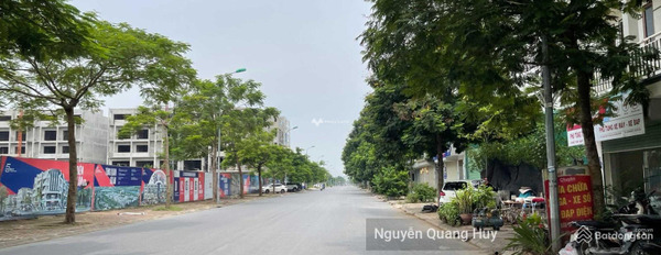 Bán liền kề vị trí trung tâm Nguyễn Mậu Tài, Gia Lâm giá bán hiện tại 13.5 tỷ có diện tích rộng 80m2, hướng Tây - Nam-02