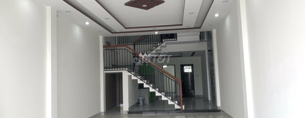 Diện tích 100m2 bán nhà ở vị trí đặt tọa lạc ngay tại Hòa Xuân, Cẩm Lệ hướng Đông trong nhà có tổng cộng 4 phòng ngủ 2 WC liên hệ chính chủ.-02