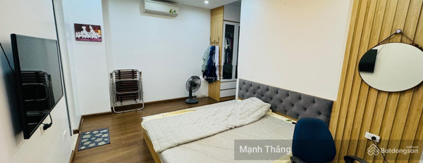 Tổng quan trong căn hộ có 3 phòng ngủ, bán căn hộ vị trí thuận lợi nằm ở Nghĩa Đô, Hà Nội, nhìn chung có tổng 3 phòng ngủ, 2 WC khu vực tiềm năng-03