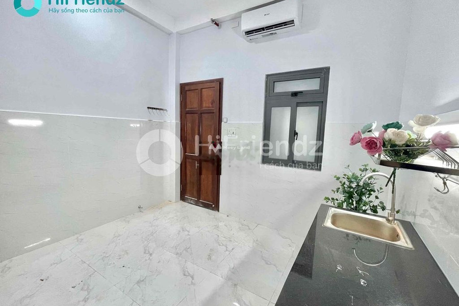 Cho thuê chung cư mặt tiền nằm tại Nguyễn Văn Khối, Hồ Chí Minh, trong căn hộ này gồm có 1 phòng ngủ, 1 WC liên hệ trực tiếp để được tư vấn-01