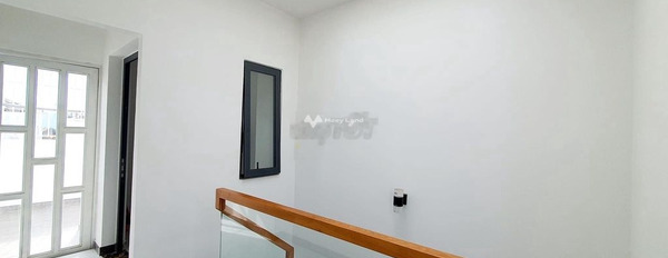 Bán nhà diện tích rộng 42m2 mặt tiền nằm ngay Phường 3, Hồ Chí Minh giá bán chốt nhanh 5.9 tỷ tổng quan ngôi nhà này có 4 PN, 5 WC-02