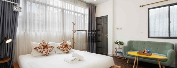 Nhà gồm 10 phòng ngủ, cho thuê nhà, thuê ngay với giá hữu nghị chỉ 47 triệu/tháng diện tích rộng rãi 120m2 vị trí đẹp ngay Quận 1, Hồ Chí Minh-03