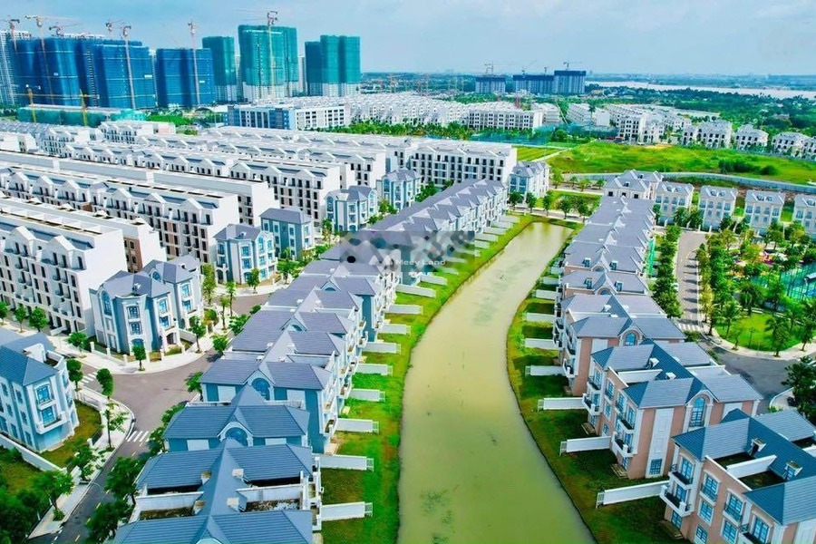 17.5 tỷ, bán liền kề có một diện tích là 126m2 vị trí ngay ở Quận 9, Hồ Chí Minh, nhà có 5 phòng ngủ, 5 WC nói không với trung gian-01