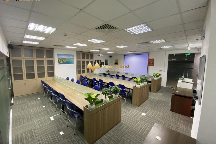 Thanh Xuân, Hà Nội cho thuê sàn văn phòng Royal City thuê ngay với giá hợp lý 29,81 triệu/tháng, tổng diện tích là 92 m2-01