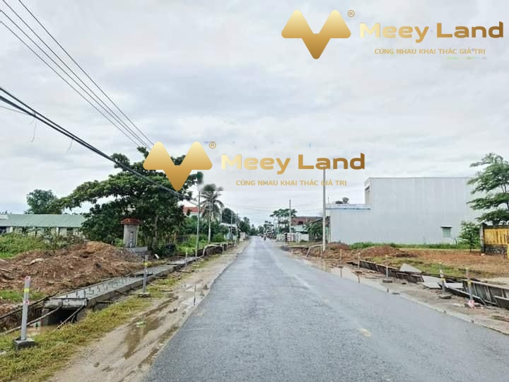 Vị trí thuận lợi tọa lạc ngay ở Đường Tích Phú, Tỉnh Quảng Nam bán đất giá giao lưu chỉ 590 triệu với dt rộng 140 m2-01