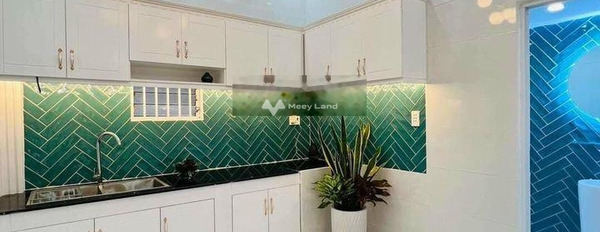 Diện tích khoảng 65m2 bán nhà ở Phường 10, Hồ Chí Minh nhà này gồm có 4 PN 3 WC vị trí thuận lợi-03