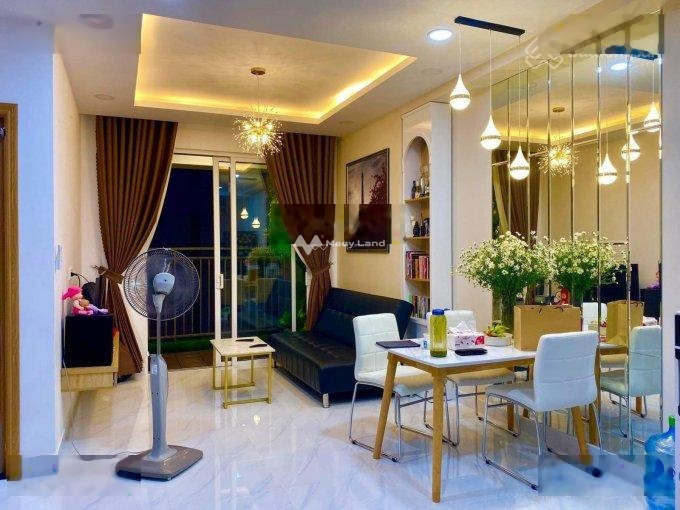 Đầy đủ, cho thuê căn hộ diện tích vừa phải 90m2 vị trí thuận tiện Hòa Thạnh, Hồ Chí Minh thuê ngay với giá 10 triệu/tháng-01