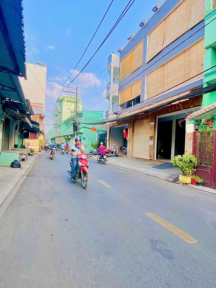 Bán nhà riêng quận Tân Phú thành phố Hồ Chí Minh giá 9.2 tỷ-0