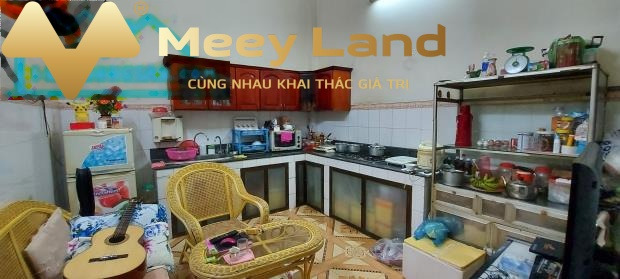 Bán nhà ở có diện tích 60 m2 vào ở luôn giá mềm 10,6 tỷ vị trí đẹp tọa lạc gần Đường Trần Văn Hoàng, Hồ Chí Minh-01