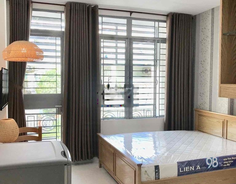 Cho thuê căn hộ nằm trên Quận 1, Hồ Chí Minh, thuê ngay với giá cực rẻ chỉ 6 triệu/tháng diện tích tiêu chuẩn 30m2-01