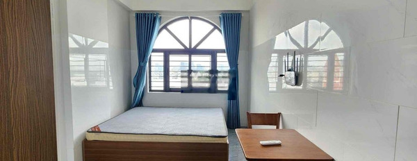 Căn hộ 1 phòng ngủ, cho thuê căn hộ vị trí đặt nằm ở Quận 7, Hồ Chí Minh, căn hộ tổng quan gồm 1 PN, 1 WC tiện ích đầy đủ-02