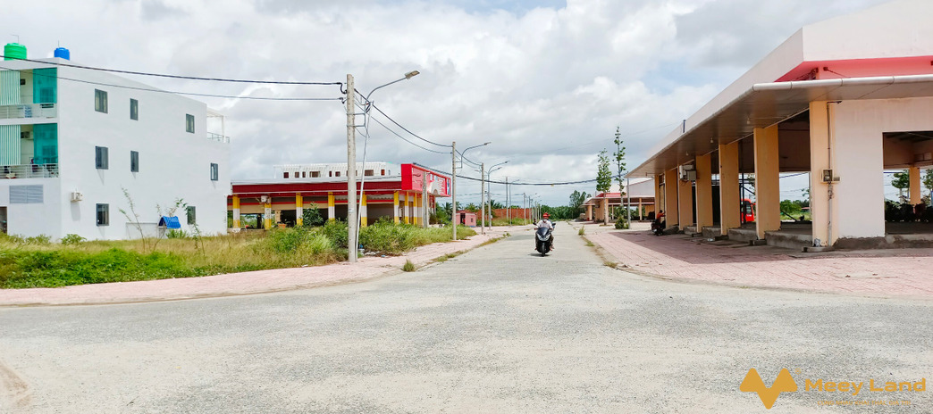 Đất nền mặt tiền chợ thị trấn Thạnh Phú, Bến Tre